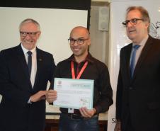 Representante recebe certificado Selo Clima Paraná 2017